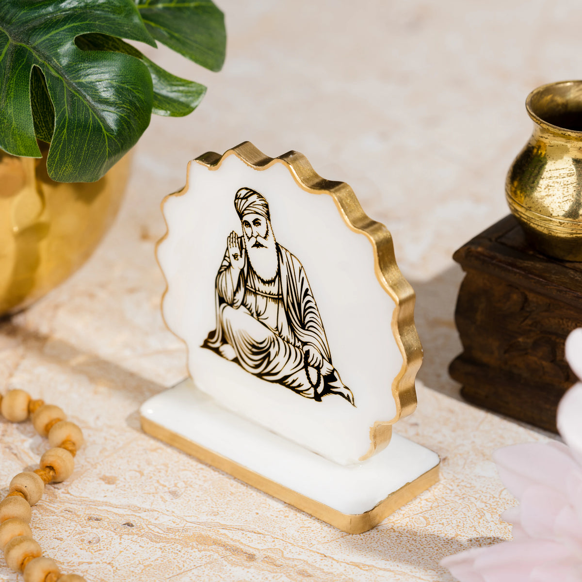Handcrafted Resin Guru Nanak  Dashboard Idol with Metallic Gold Sticker